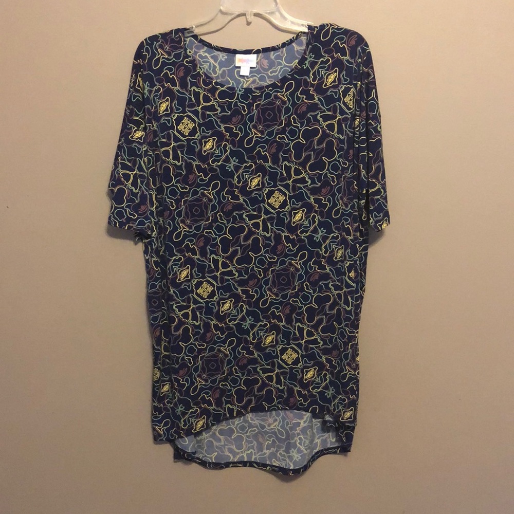 LulaRoe top